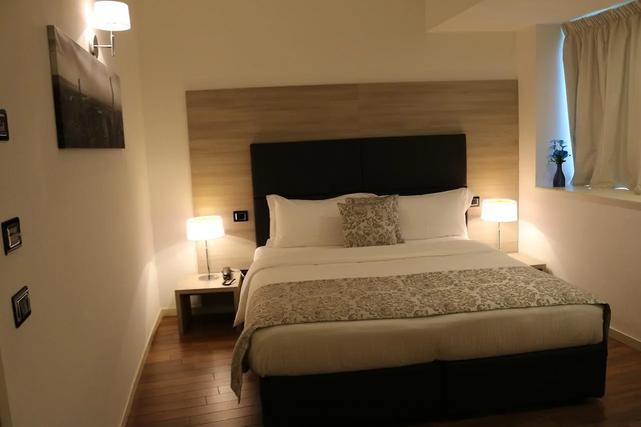 Hotel Nuvola Prato  Prato (Prato)