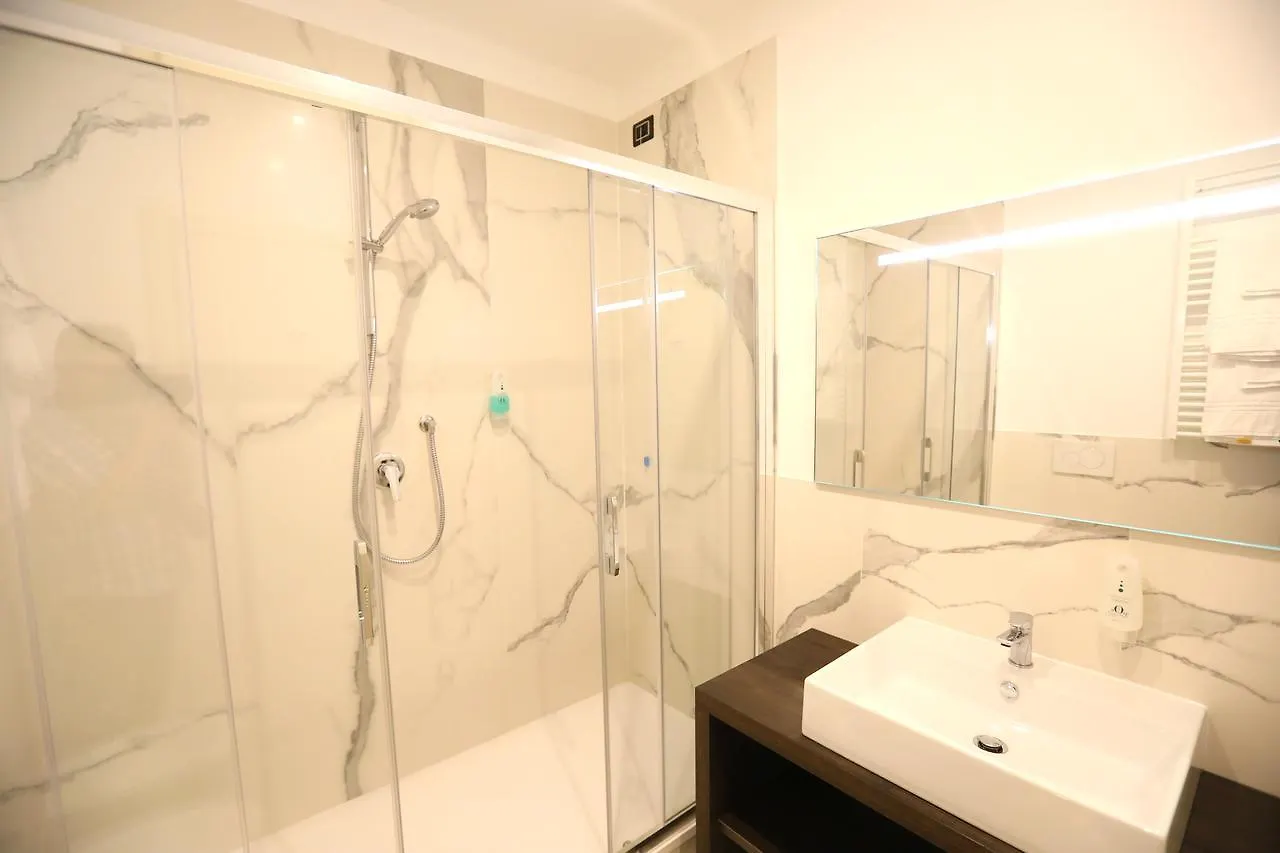 Hotel Nuvola Prato  0*, Prato (Prato)