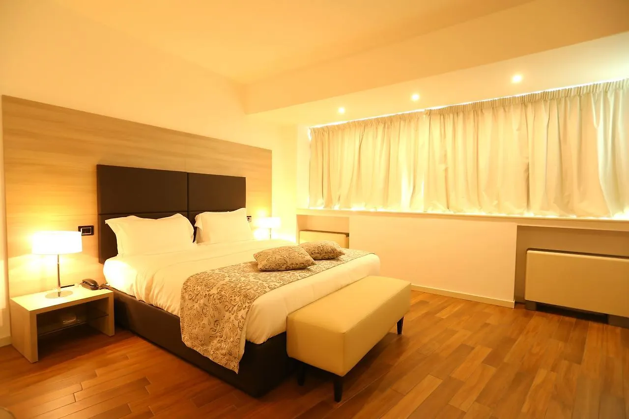 Hotel Nuvola Prato  0*, Prato (Prato)